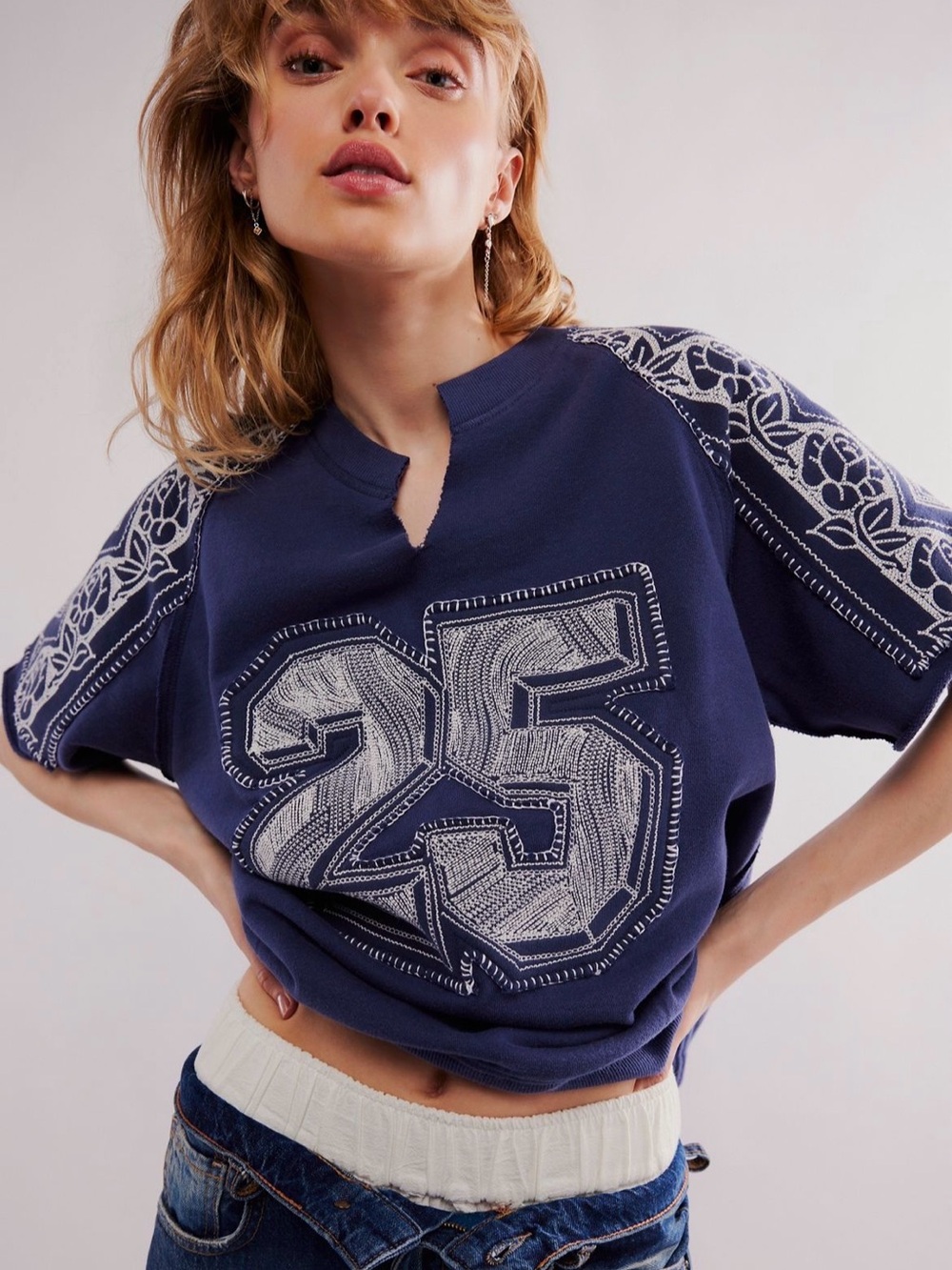 NWOT Free People Rose Embroidered Sweatshirt in Navy & White Size XS